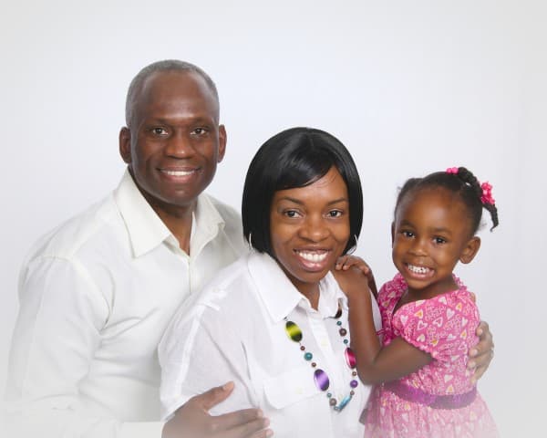 Frank Shines with family